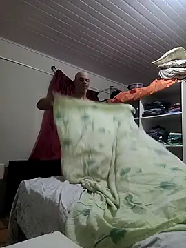 Snapshot of MysticalPolluter chatting on February 10, 2026, 2:59 am MysticalPolluter online show from February 10, 2026, 2:59 am