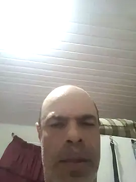 Snapshot of MysticalPolluter chatting on February 25, 2026, 6:23 am MysticalPolluter online show from February 25, 2026, 6:23 am