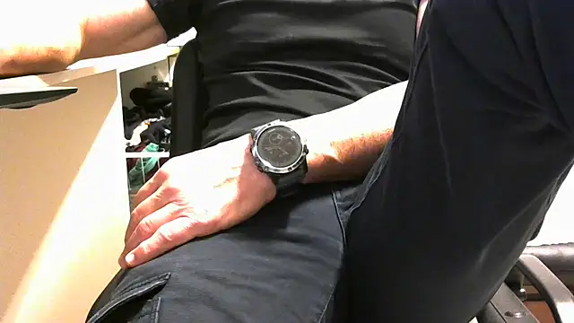 bycho online show from October 27, 2025, 10:19 am