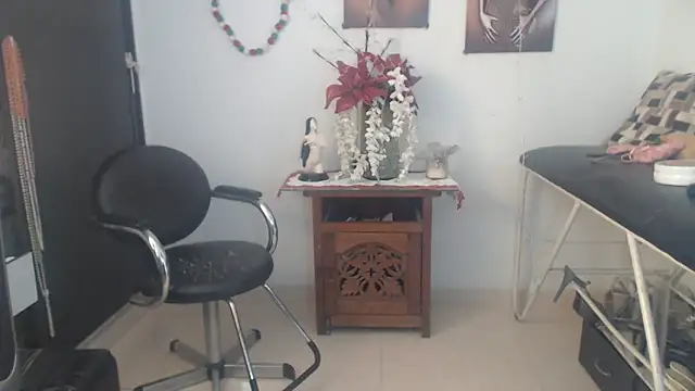 Snapshot of bardotbigcockts chatting on December 12, 2024, 7:37 pm bardotbigcockts online show from December 12, 2024, 7:37 pm