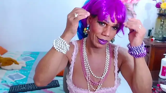 Snapshot of bardotbigcockts chatting on October 31, 2025, 9:05 pm bardotbigcockts online show from October 31, 2025, 9:05 pm