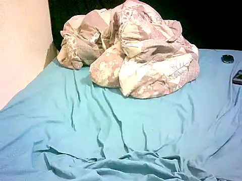 Snapshot of honeypotsweet chatting on June 15, 2026, 10:06 am honeypotsweet online show from June 15, 2026, 10:06 am