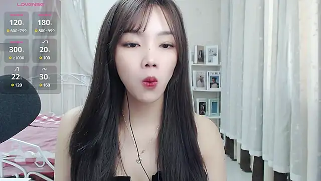 Jenny-Z online show from February 28, 2025, 2:09 am