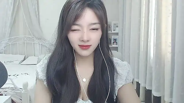 Jenny-Z online show from April 28, 2026, 2:27 am