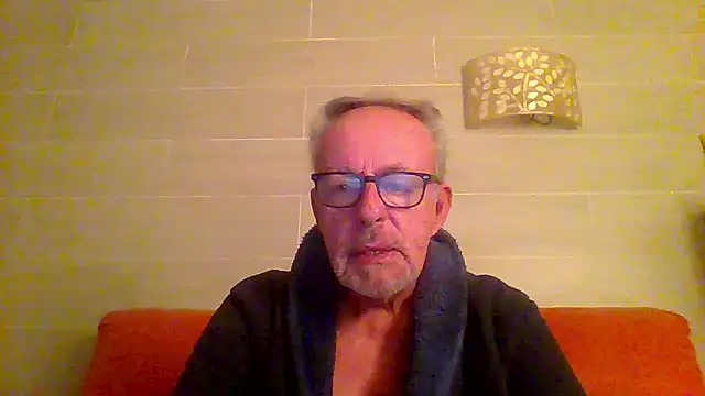 tuggy59 online show from January 10, 2026, 6:04 am