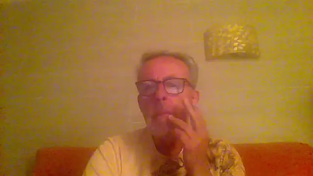 tuggy59 online show from May 8, 2026, 4:40 am