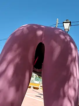 Jeniffer Jarvis online show from February 13, 2025, 12:43 pm