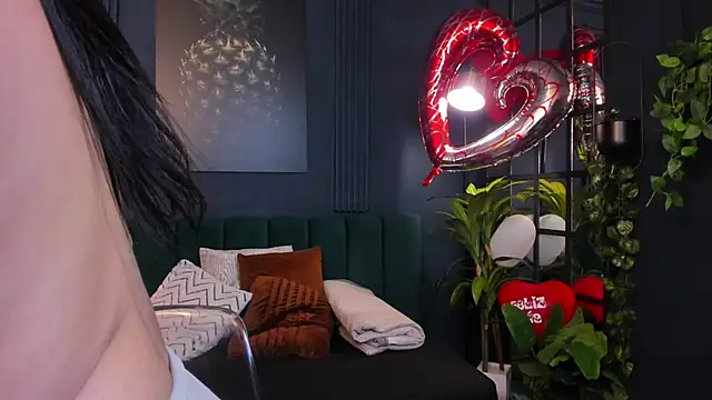 taylor bennet online show from February 21, 2025, 10:15 pm