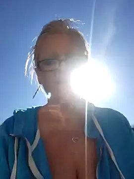 Snapshot of Southern_Bella chatting on February 2, 2025, 7:46 pm Southern Bella online show from February 2, 2025, 7:46 pm