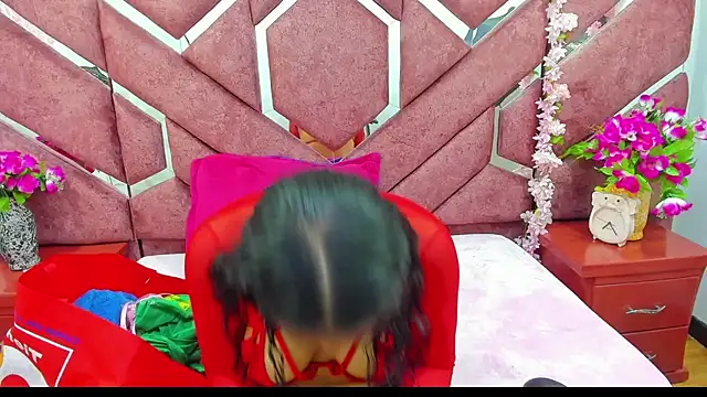 Snapshot of AnalNaugthy chatting on October 23, 2025, 12:15 pm AnalNaugthy online show from October 23, 2025, 12:15 pm