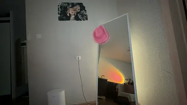 Al1ce Fox online show from April 20, 2026, 7:26 pm