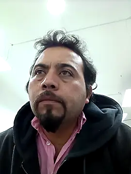 Snapshot of maxAnderson_1 chatting on February 12, 2026, 3:18 pm maxAnderson 1 online show from February 12, 2026, 3:18 pm