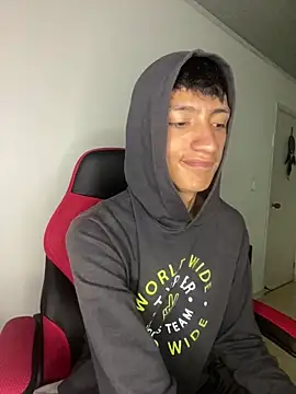 DereckCooperr online show from February 5, 2026, 4:17 am