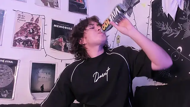 Snapshot of Nico_bulg3 chatting on September 24, 2025, 1:31 am Nico bulg3 online show from September 24, 2025, 1:31 am