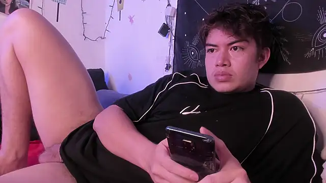 Snapshot of Nico_bulg3 chatting on November 7, 2025, 3:28 am Nico bulg3 online show from November 7, 2025, 3:28 am