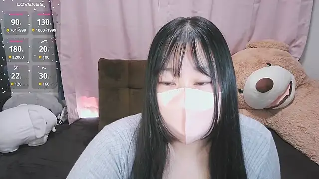 Snapshot of yuinyan3150 chatting on September 21, 2025, 4:47 am yuinyan3150 online show from September 21, 2025, 4:47 am