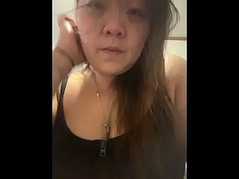 asianmama888 online show from October 18, 2025, 6:30 pm