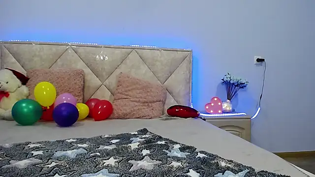 Snapshot of StacyYellig chatting on January 12, 2025, 11:47 pm StacyYellig online show from January 12, 2025, 11:47 pm