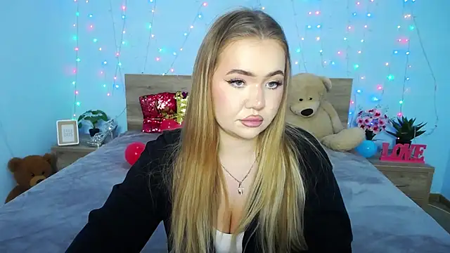 Snapshot of StacyYellig chatting on January 15, 2025, 6:12 am StacyYellig online show from January 15, 2025, 6:12 am