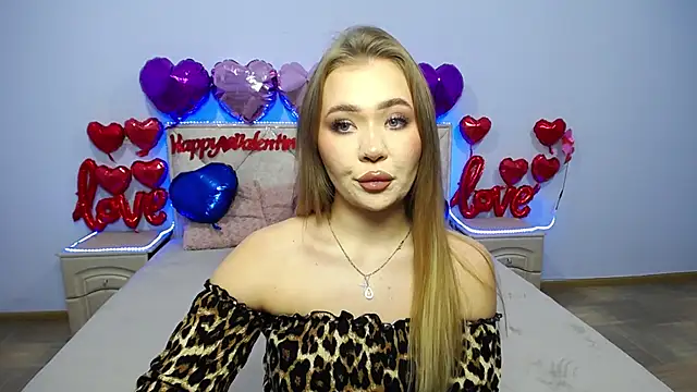 Snapshot of StacyYellig chatting on February 10, 2025, 9:04 am StacyYellig online show from February 10, 2025, 9:04 am