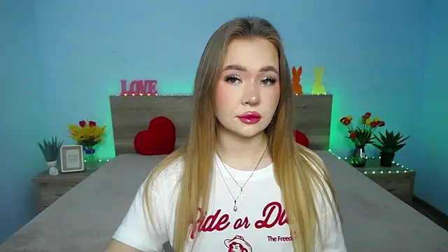 Snapshot of StacyYellig chatting on March 10, 2025, 7:40 pm StacyYellig online show from March 10, 2025, 7:40 pm