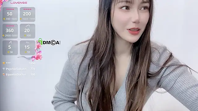 Snapshot of LIsha--170 chatting on February 17, 2025, 1:21 pm LIsha--170 online show from February 17, 2025, 1:21 pm