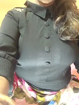 Snapshot of CUTE_SOPHIA- chatting on December 21, 2024, 10:17 am CUTE SOPHIA- online show from December 21, 2024, 10:17 am