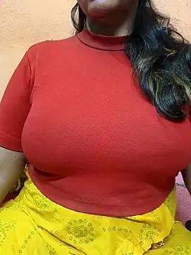 Snapshot of CUTE_SOPHIA- chatting on December 28, 2024, 11:09 am CUTE SOPHIA- online show from December 28, 2024, 11:09 am