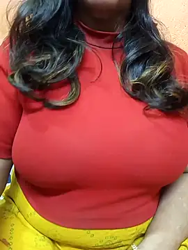 Snapshot of CUTE_SOPHIA- chatting on January 27, 2025, 8:28 pm CUTE SOPHIA- online show from January 27, 2025, 8:28 pm