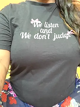 Snapshot of CUTE_SOPHIA- chatting on October 3, 2025, 7:55 pm CUTE SOPHIA- online show from October 3, 2025, 7:55 pm