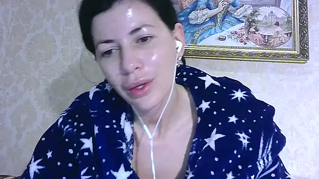 StunnigArt online show from May 19, 2026, 1:22 am