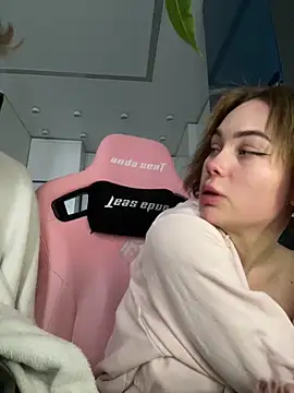 GroteskJane online show from February 6, 2026, 2:09 pm