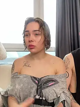 GroteskJane online show from February 15, 2026, 12:36 pm