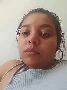 stefanie010 online show from December 27, 2024, 3:48 pm