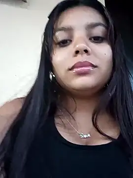 stefanie010 online show from January 18, 2025, 11:11 pm