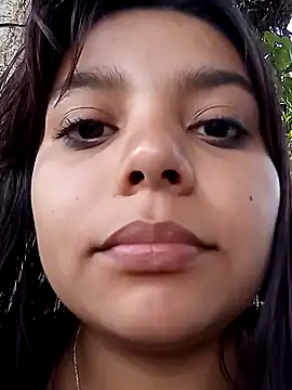 stefanie010 online show from January 19, 2025, 2:49 pm