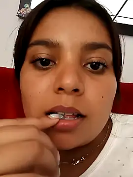 stefanie010 online show from January 21, 2025, 6:12 pm