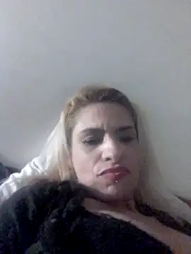 garotasexual online show from July 18, 2026, 3:11 am