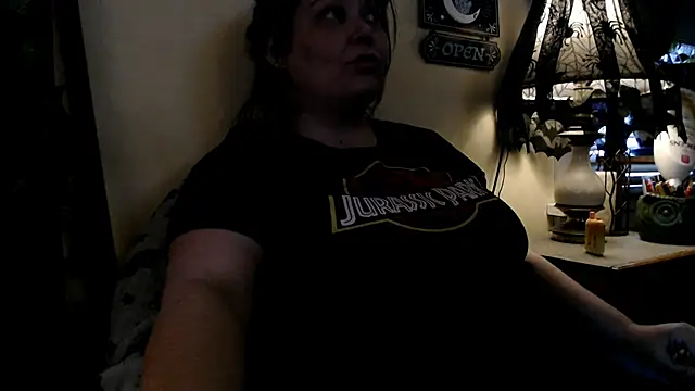 Snapshot of LeluLuvsYou chatting on March 14, 2025, 11:11 pm LeluLuvsYou online show from March 14, 2025, 11:11 pm