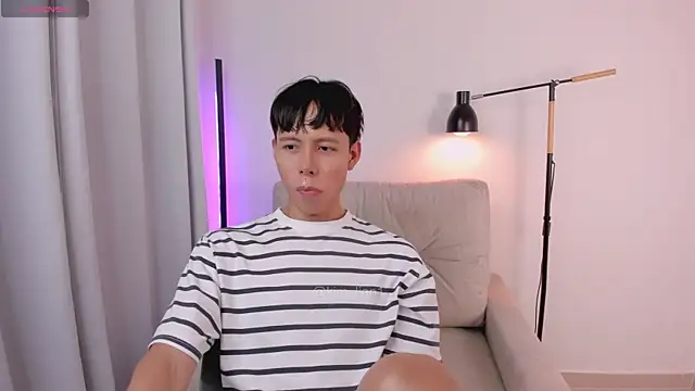 kim lian21 online show from January 13, 2026, 2:50 am