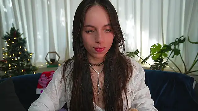 Snapshot of Dayna_Nebula chatting on December 29, 2024, 4:27 am Dayna Nebula online show from December 29, 2024, 4:27 am