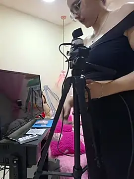 NaomiShimizu online show from March 30, 2026, 7:48 pm