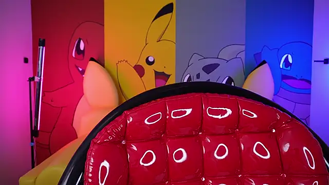 miss  pamela online show from November 27, 2025, 11:01 am