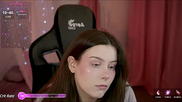 Snapshot of CoralineKeyns chatting on December 11, 2024, 5:32 am CoralineKeyns online show from December 11, 2024, 5:32 am