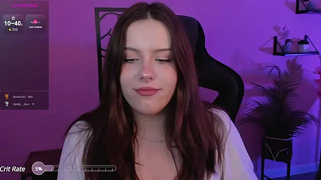 Snapshot of CoralineKeyns chatting on January 9, 2025, 8:45 am CoralineKeyns online show from January 9, 2025, 8:45 am