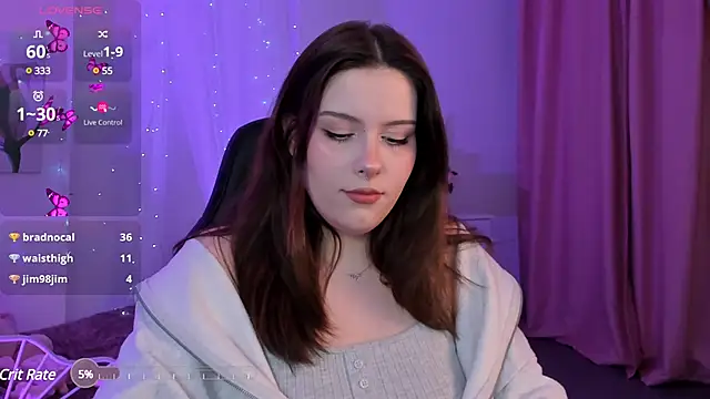 Snapshot of CoralineKeyns chatting on January 10, 2025, 8:40 am CoralineKeyns online show from January 10, 2025, 8:40 am