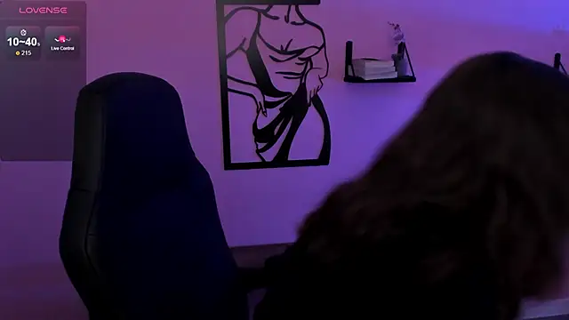 Snapshot of CoralineKeyns chatting on February 18, 2025, 8:38 am CoralineKeyns online show from February 18, 2025, 8:38 am