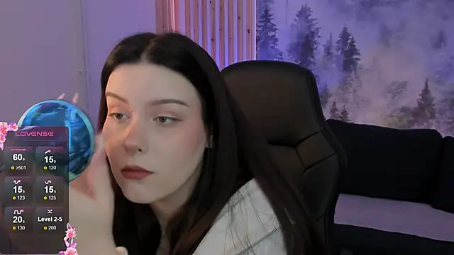 Snapshot of CoralineKeyns chatting on September 11, 2025, 5:29 am CoralineKeyns online show from September 11, 2025, 5:29 am