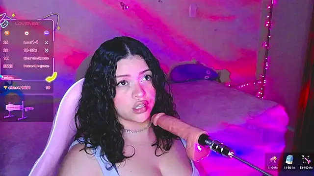 Snapshot of kim_saenz20 chatting on September 30, 2025, 5:01 am kim saenz20 online show from September 30, 2025, 5:01 am