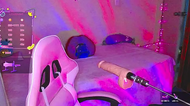 Snapshot of kim_saenz20 chatting on October 15, 2025, 7:30 am kim saenz20 online show from October 15, 2025, 7:30 am